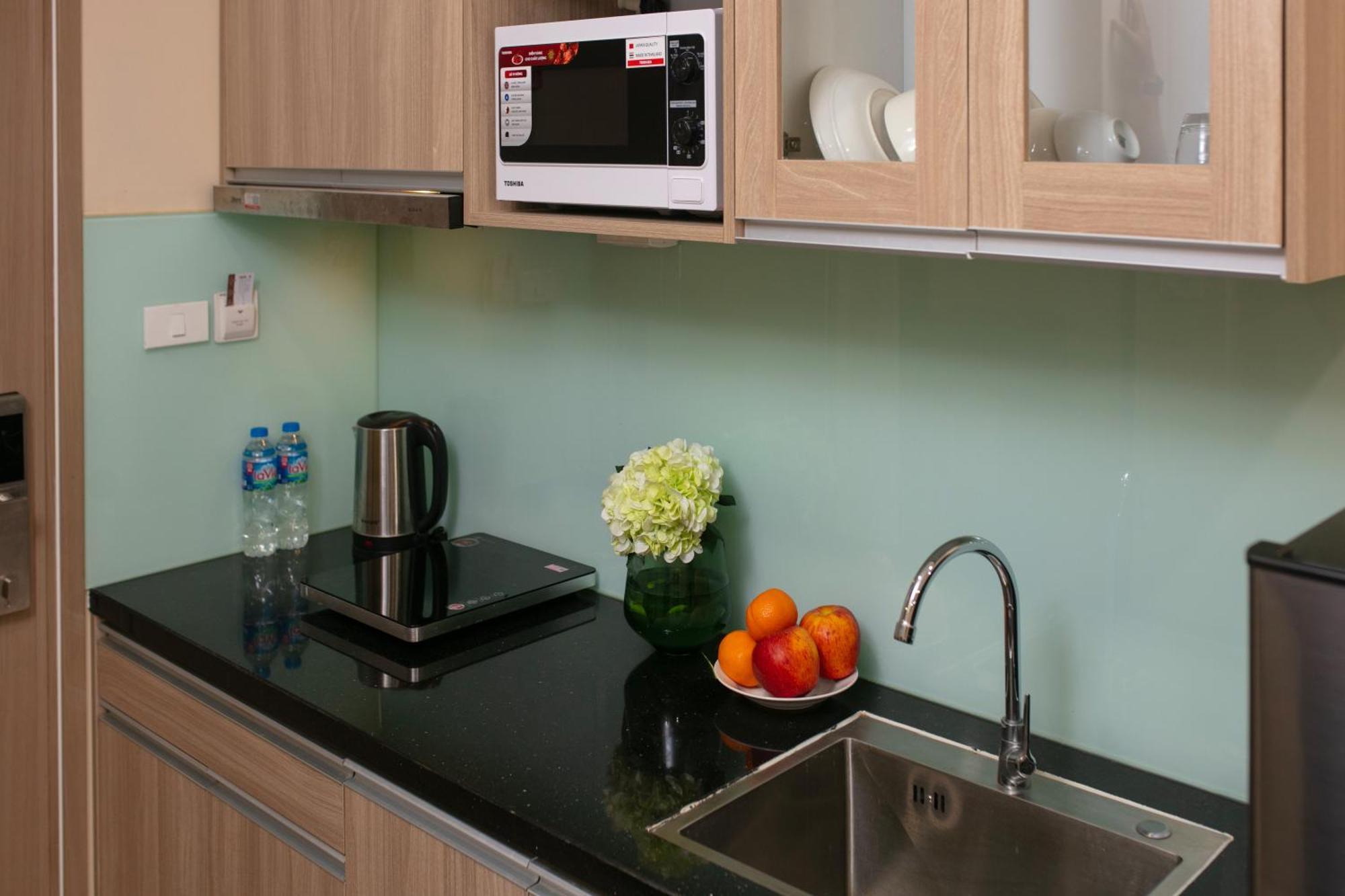 HB Serviced Apartment - Lạc Long Quân Hanoï Extérieur photo